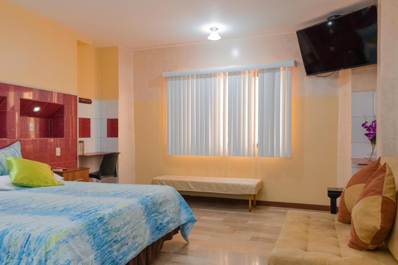Hotel Livingston Inn Guayaquil Exterior photo